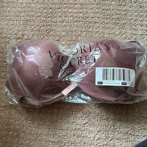 Brand new, still in wrapping Pink Push-Up Bra